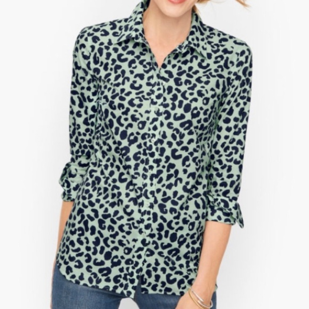 Talbot’s Petite Classic Button Down Cotton Shirt Graphic Cheetah LP